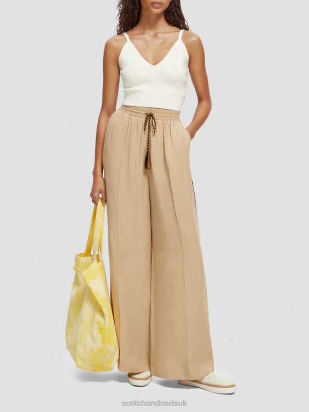 Scotch & Soda Women Knitted V-Neck Crop Top LP48HB118 Clothing Vanilla White